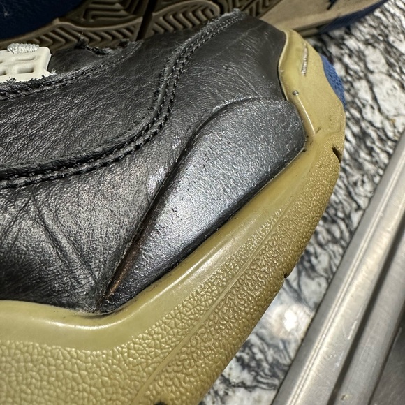 Size 10.5- Jordan 4 Retro Motorsports Alternate 2017 - Picture 13 of 15